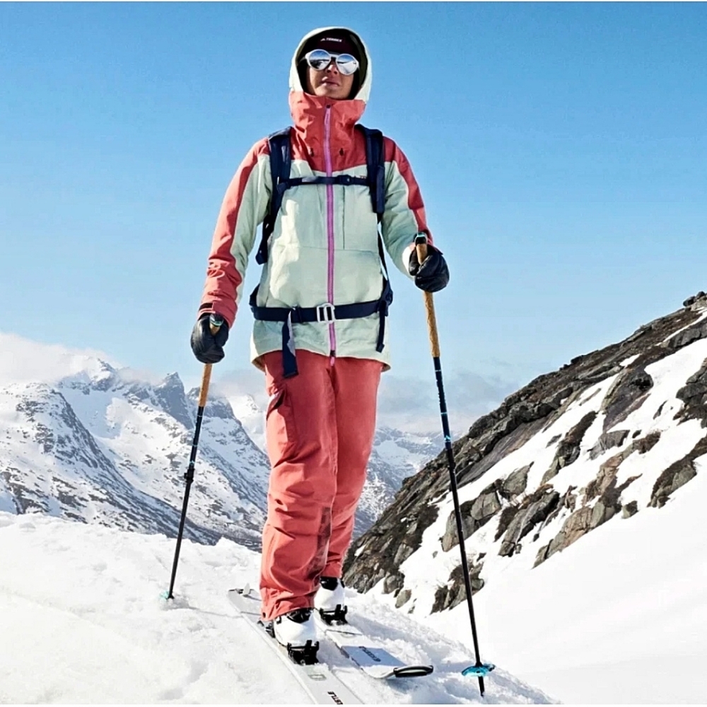 Addidas Terrex Myshelter 3 Layer Gortex Hooded Ski Jacket